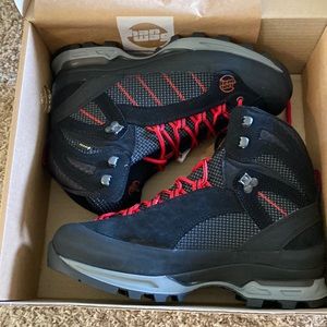 New hiking boots. Mens